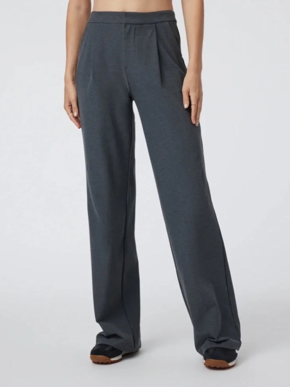 Vuori Elevation Trouser small grayish blue orig. $128
